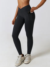 Load image into Gallery viewer, Wide Waistband Active Leggings
